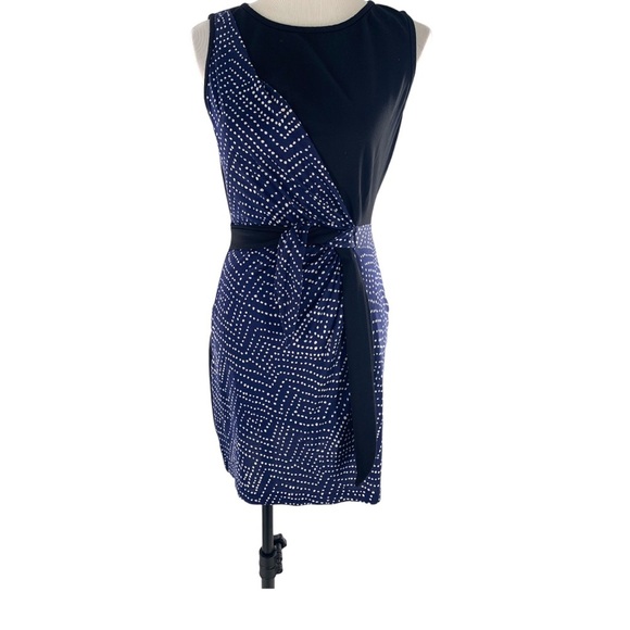 Diane Von Furstenberg Black and Blue Polka Dot Dalia Wrap Size 6 - Picture 3 of 5